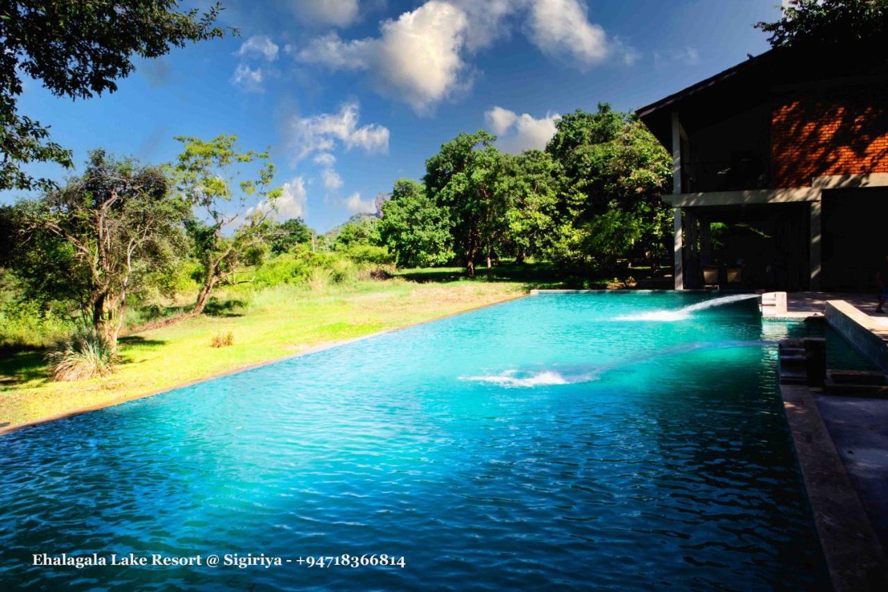 Ehalagala Lake Resort Sigiriya Eksteriør bilde