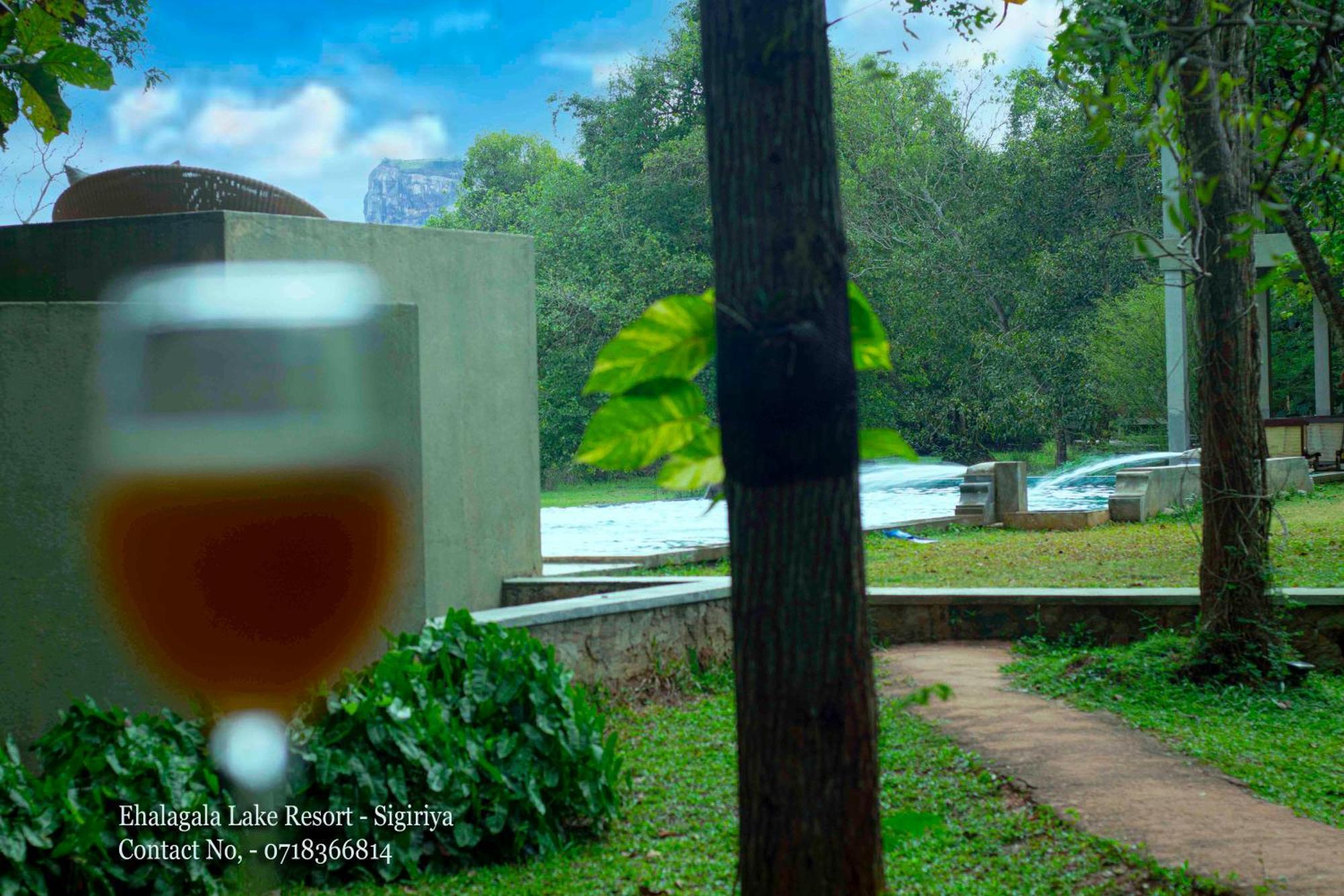 Ehalagala Lake Resort Sigiriya Eksteriør bilde