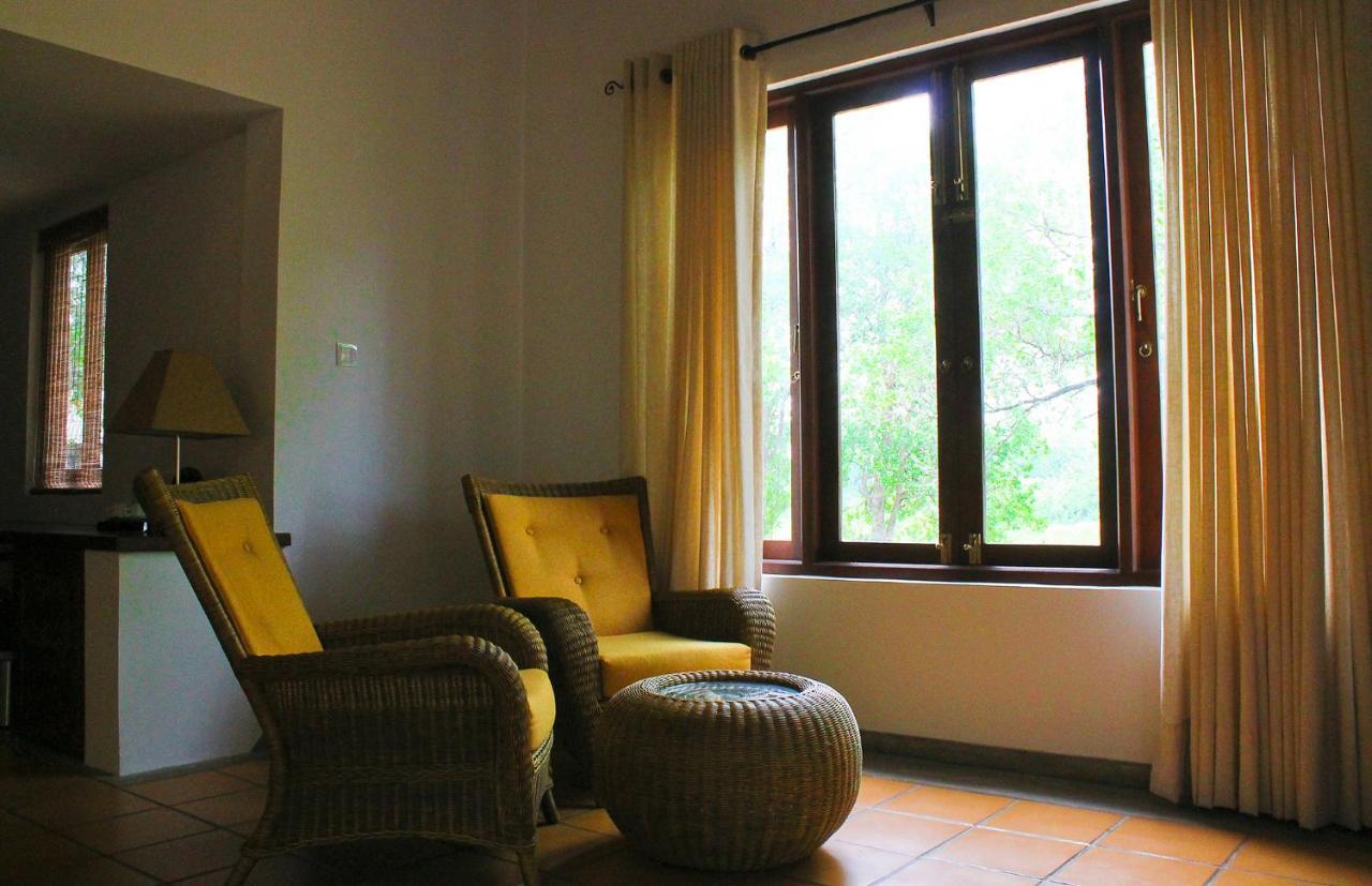 Ehalagala Lake Resort Sigiriya Eksteriør bilde