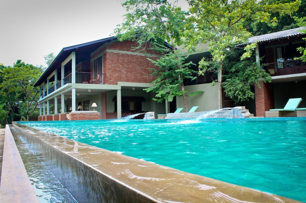 Ehalagala Lake Resort Sigiriya Eksteriør bilde