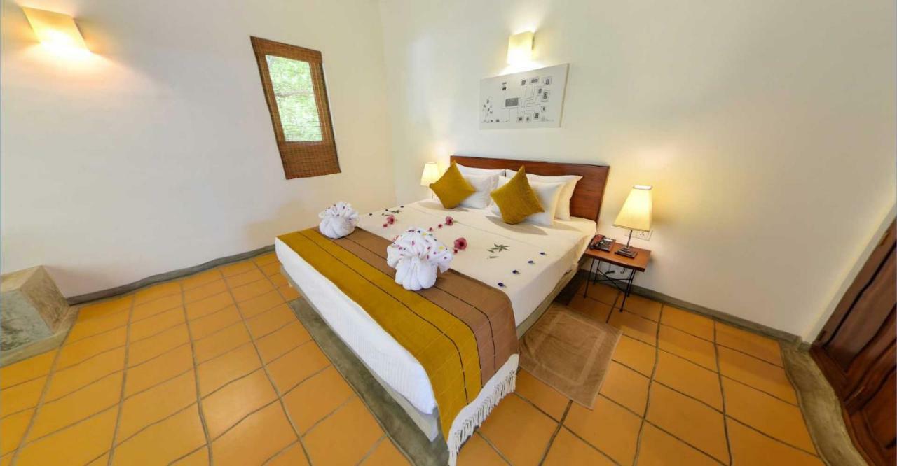Ehalagala Lake Resort Sigiriya Eksteriør bilde